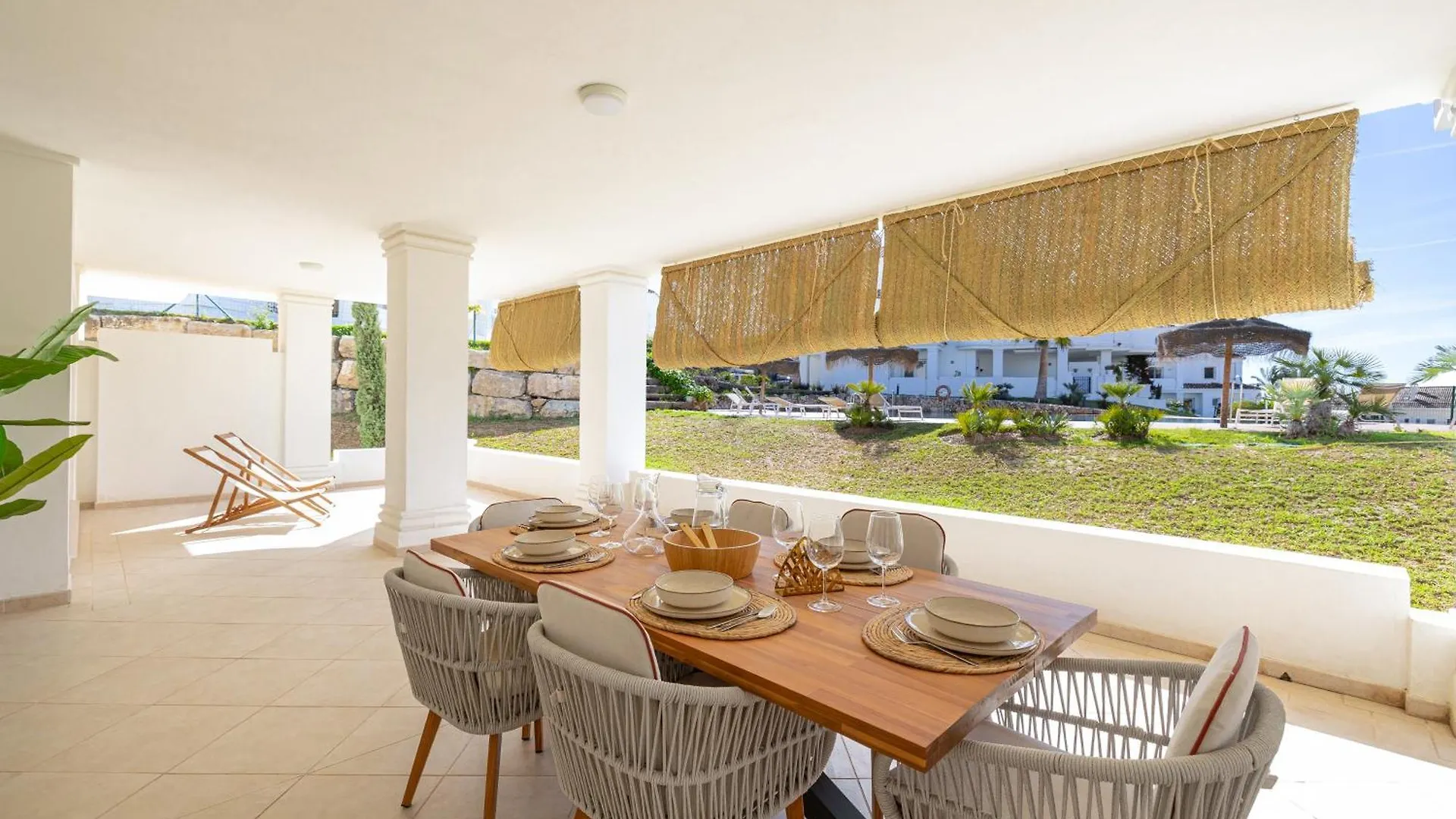 Luxury Apt Private Patio Aloha Marbella By Aora Stay 公寓