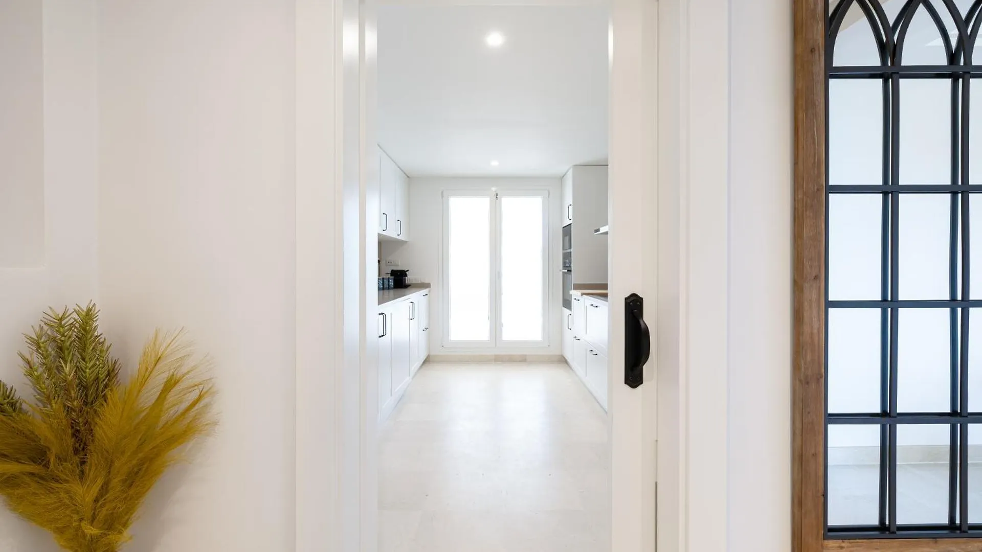 Luxury Apt Private Patio Aloha Marbella By Aora Stay