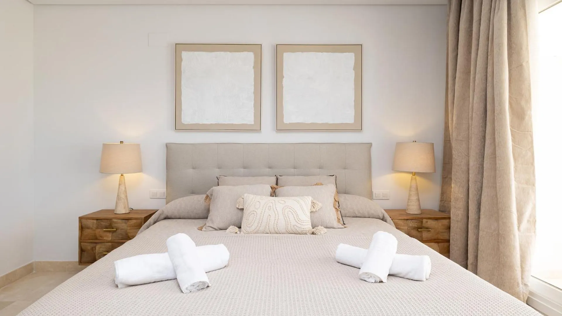 Luxury Apt Private Patio Aloha Marbella By Aora Stay