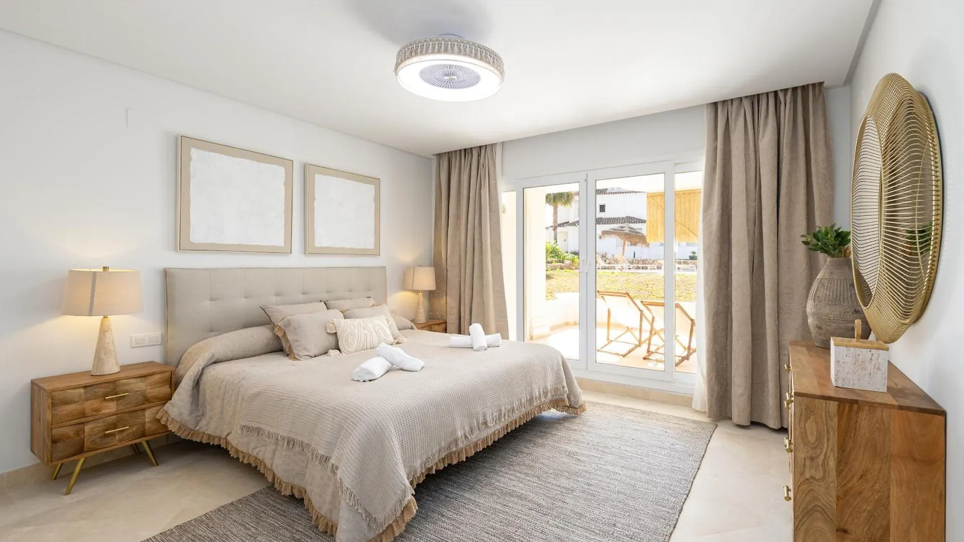 Daire Luxury Apt Private Patio Aloha Marbella By Aora Stay