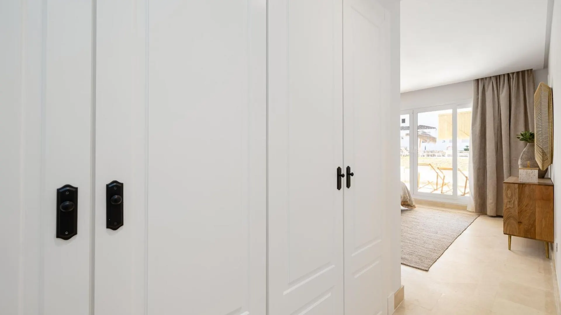 Luxury Apt Private Patio Aloha Marbella By Aora Stay